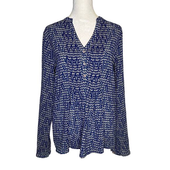 HD in Paris Kaveri blue & white print long sleeve henley top size 4 - Picture 2 of 12